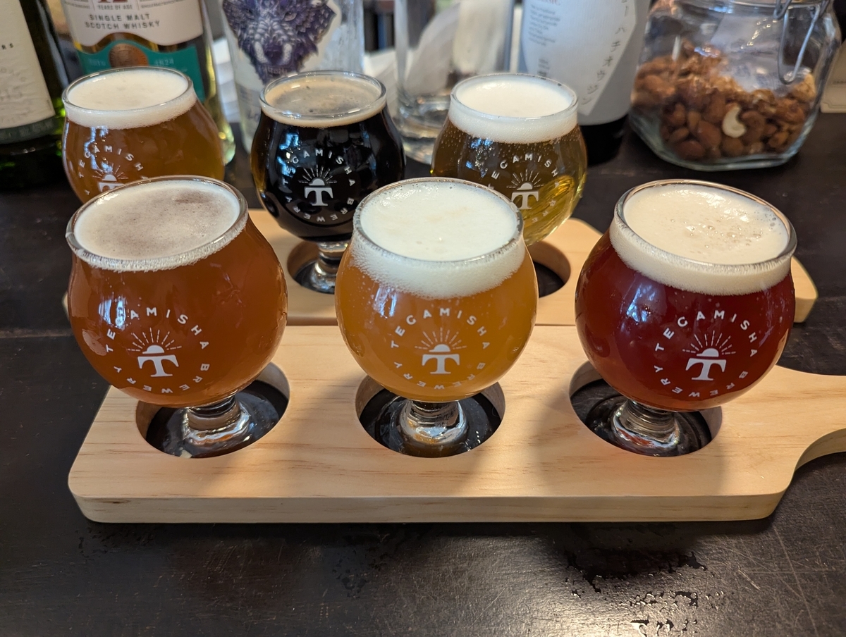 TEGAMISHA BREWERY 飲み比べセット｜自家醸造クラフトビール3種テイスティング（1,300円）