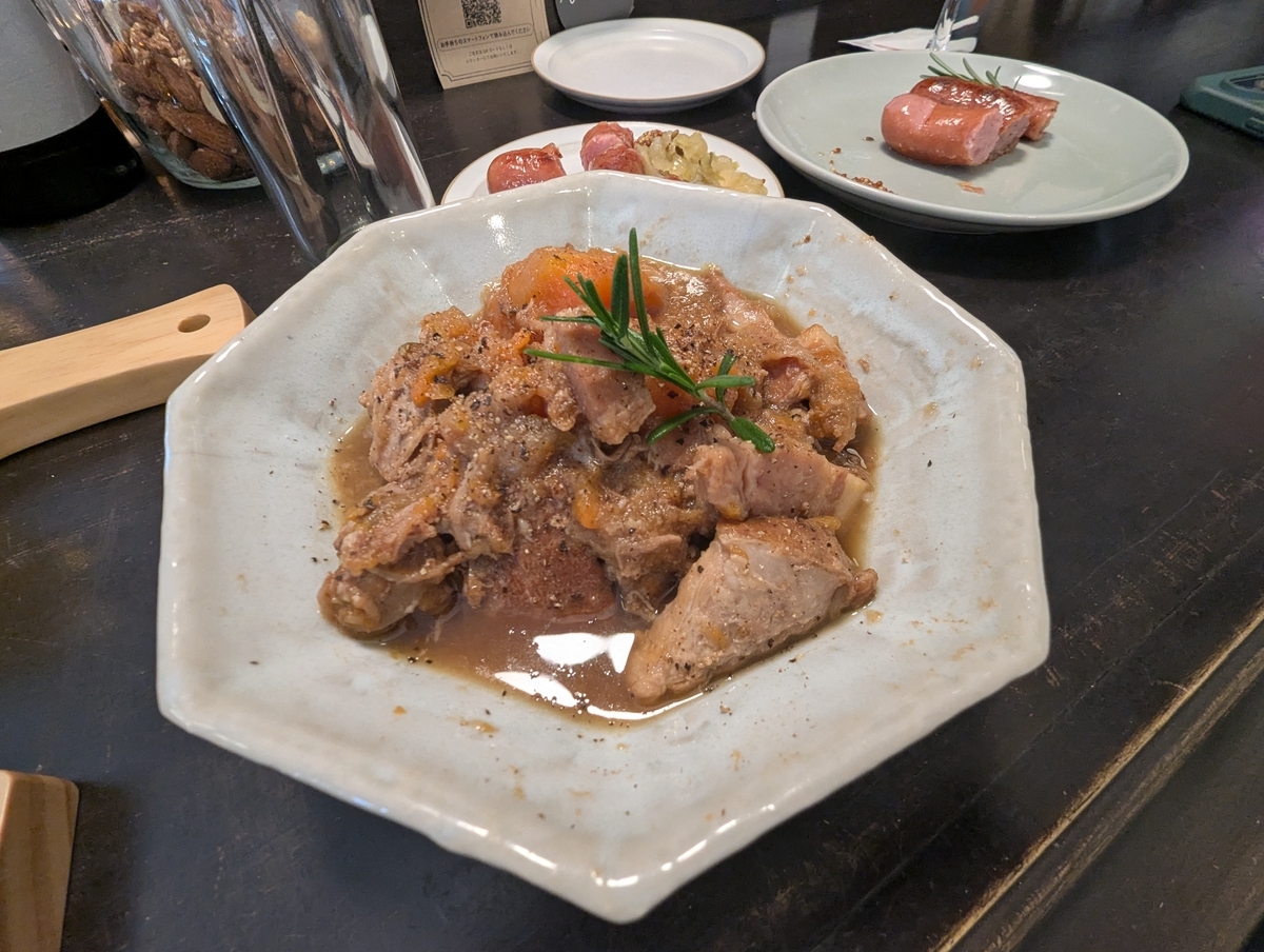 豚肩ロースのビール煮込み｜TEGAMISHA BREWERY（1,200円）