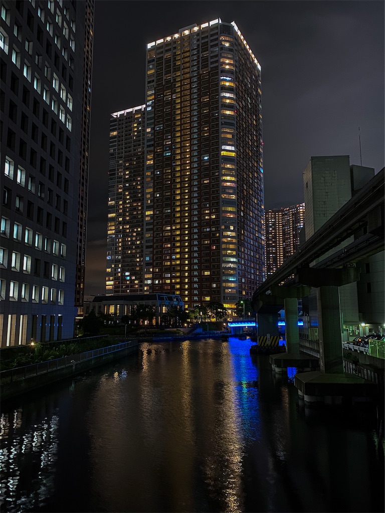 Iphoneで夜景 都内を自転車で爆走し写真を撮影 研ぎ澄まされた孤独