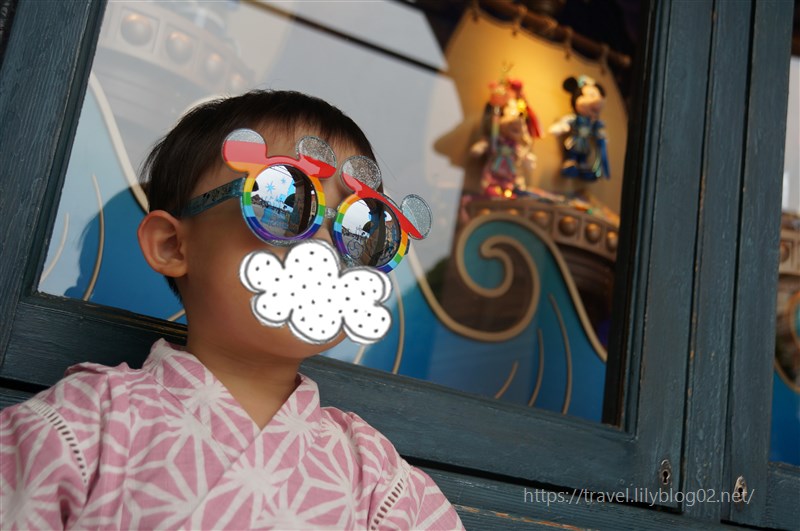 ディズニーシーで買ったおみやげ キッズ用サングラス シェリーメイのタオル 君の手を離す日 子連れ旅行記編