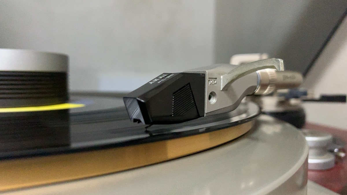 AKAI　PC-33