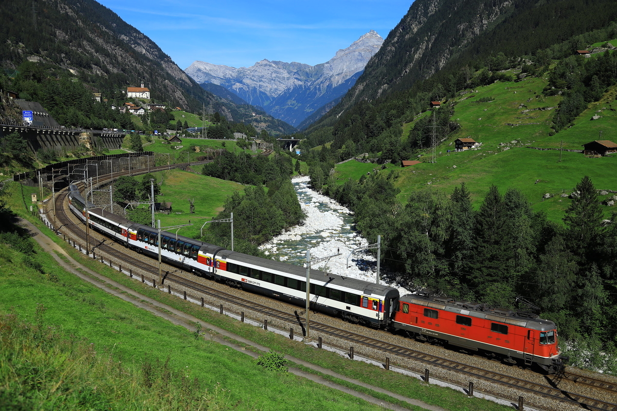 SBB Wassen Gotthard Panorama Express