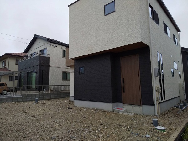 岐阜県多治見市ア-ルプランナの家着工 - おしゃれな外構デザイン 