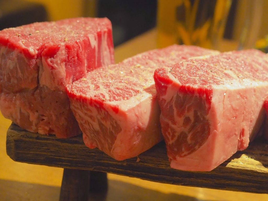 新橋 焼肉ここから の 伝説盛り がすごい 厚切り肉の破壊力に打ちのめされてきた ぐるなび みんなのごはん 新橋 焼肉ここから の 伝説盛り がすごい 厚切り肉の破壊力に打ちのめされてきた ぐるなび みんなのごはん