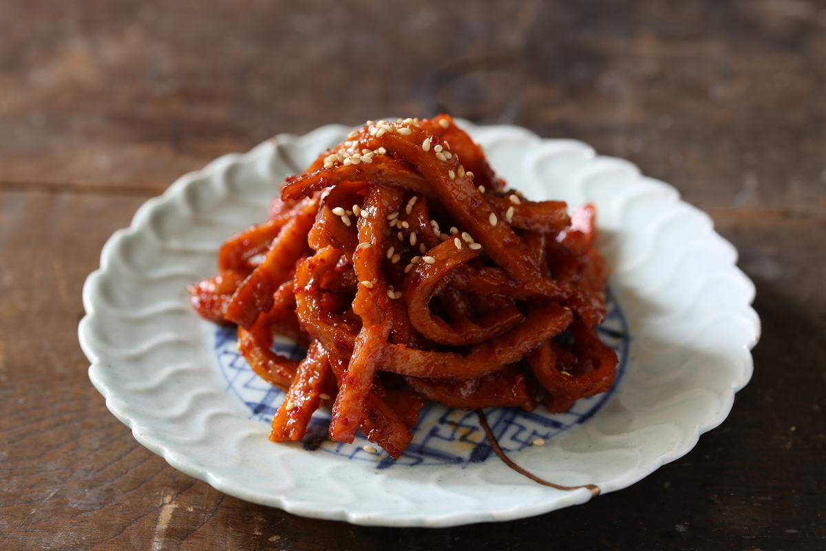韓国人料理研究家がこっそり教える 新大久保で買うべき韓国食材ベスト5 とめちゃ旨アレンジレシピ ぐるなび みんなのごはん 韓国人料理研究家がこっそり教える 新大久保で買うべき韓国食材ベスト5 とめちゃ旨アレンジレシピ ぐるなび みんなのごはん