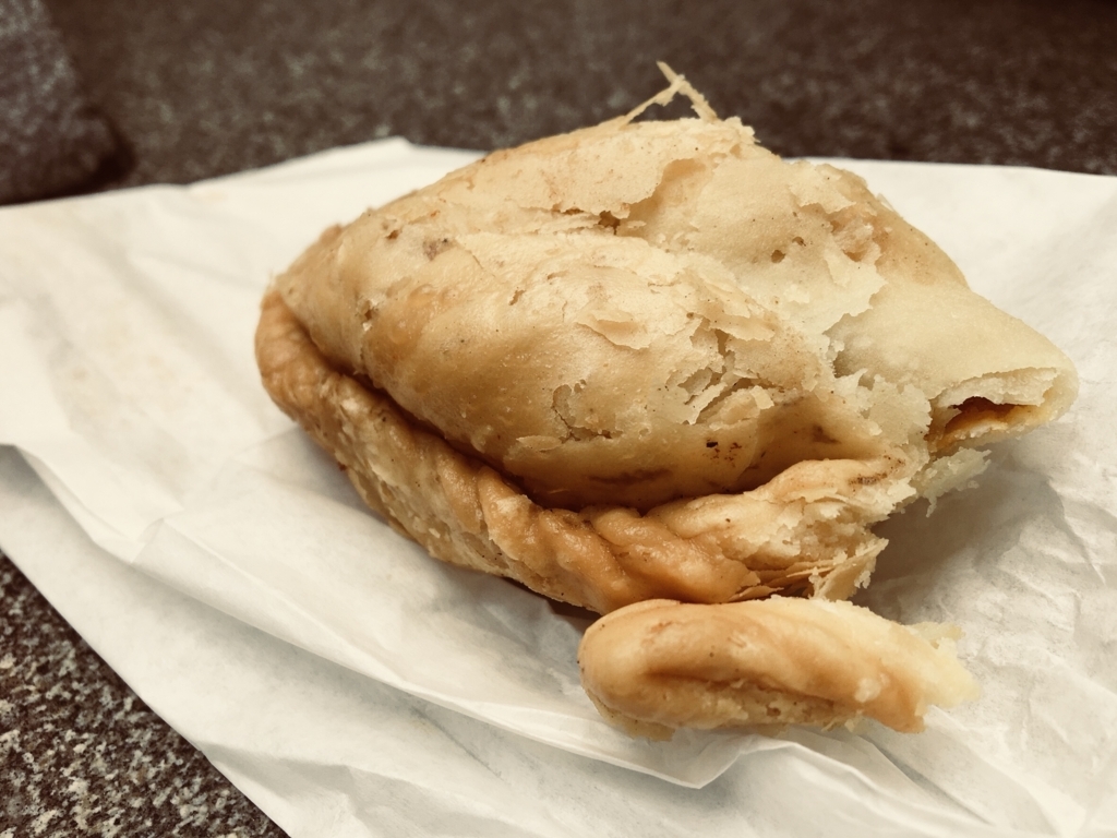 咖哩角 カレーパフに憑りつかれた日々 シンガポールホーカーマニア 新嘉坡熟食中心狂