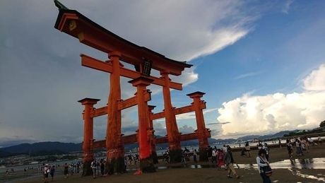 厳島神社の鳥居