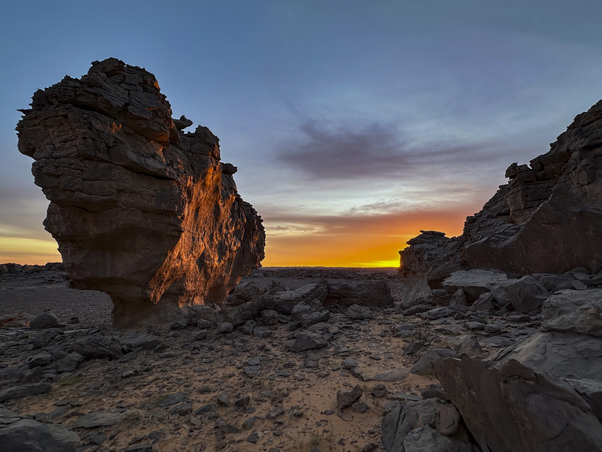 T*O様 魯山　オブジェ　壁に Moche Ruins Outside Trujillo - Awe Around The Earth