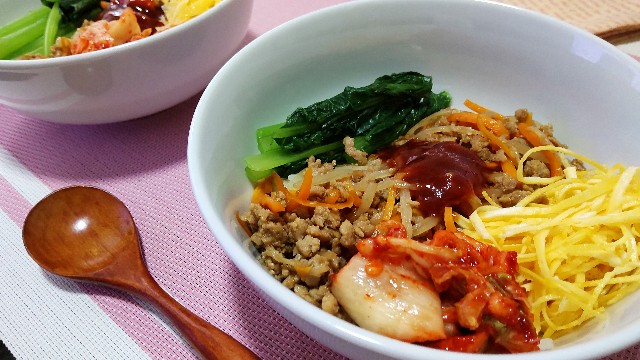 簡単ビビンバの作り方 レシピ 元洋食屋コック 赤いライジングスターのおいしいご飯の作り方