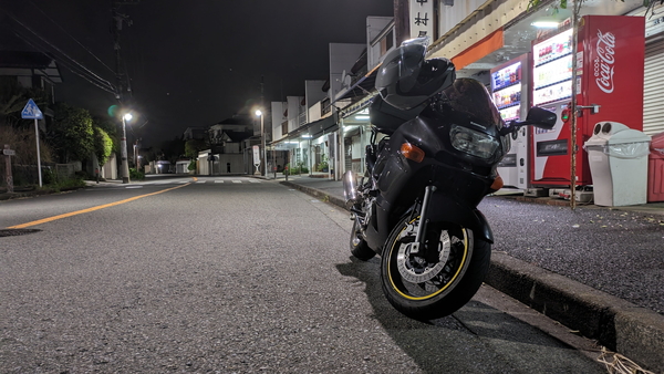 せい ミページ またがったぜKawasaki NINJA ZX-25R！！166cmおじさん