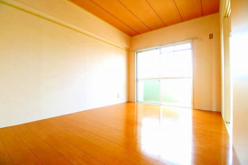 f:id:llcnagomi:20180910113448j:plain f:id:llcnagomi:20180910113448j:plain