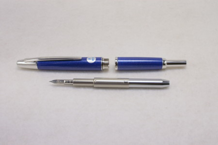 PILOT キャップレス・デシモ パールブルー - カフェイン中毒日記