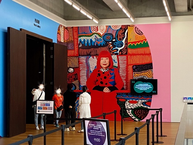 西九龍文化地区のⅯ＋の草間彌生展に行ってきたよ - 清く正しく