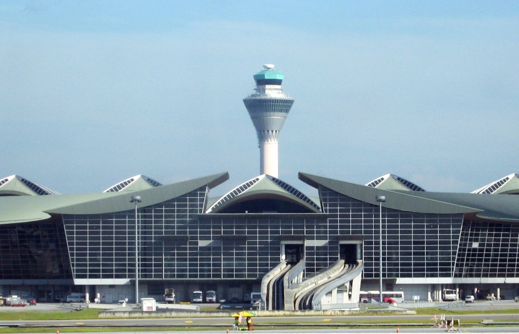 クアラルンプール国際空港の乗り換え方法 17年11月シンガポール旅行9 週末トラベラーの忘備録