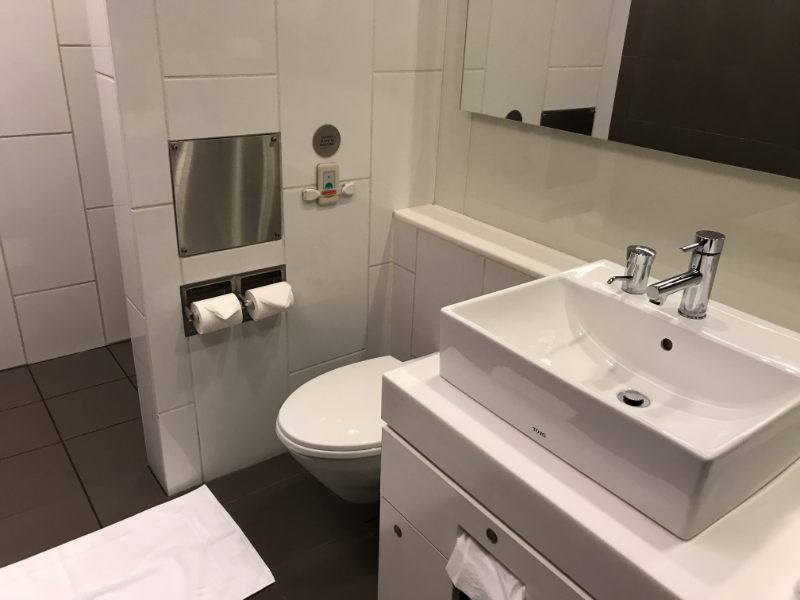 カンタス航空ラウンジシャワールーム2 カンタス航空ラウンジシャワールーム2