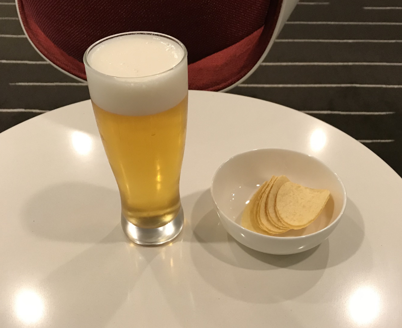 カンタス航空ラウンジ食事 カンタス航空ラウンジ食事