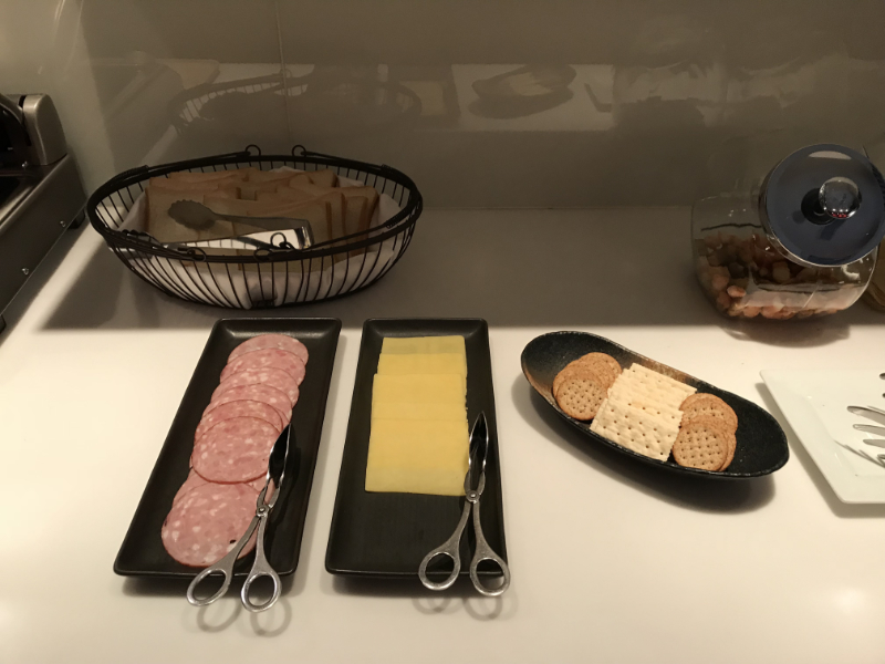 カンタス航空ラウンジ食事4 カンタス航空ラウンジ食事4