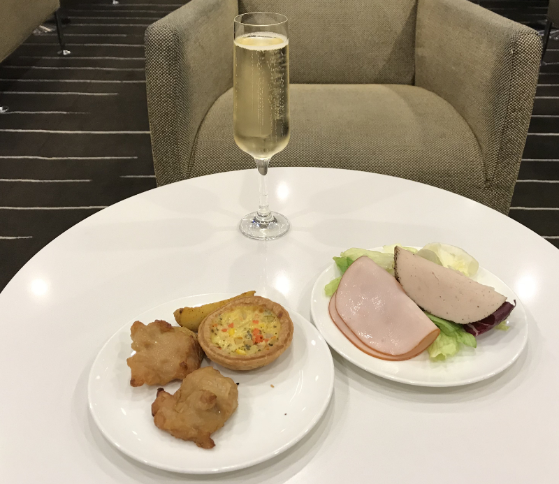 カンタス航空ラウンジ食事5 カンタス航空ラウンジ食事5