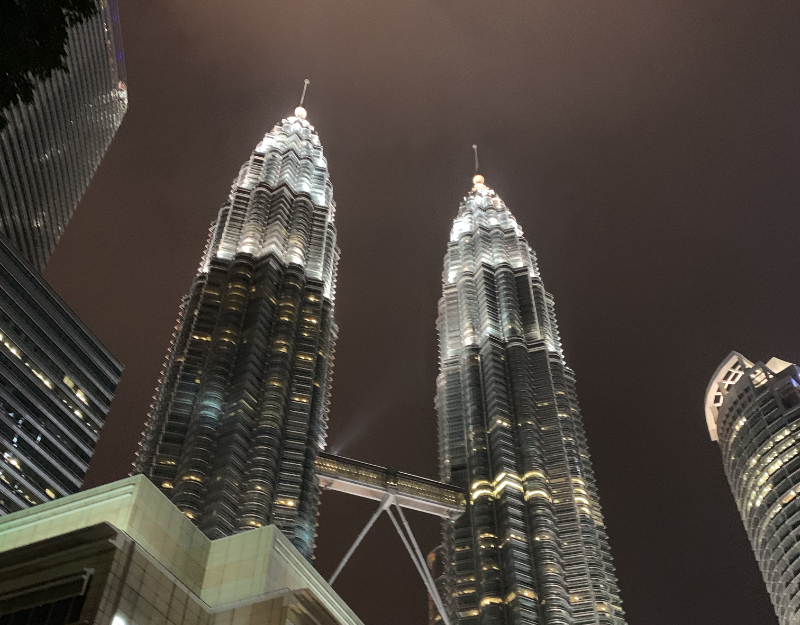 ツインタワー ツインタワー