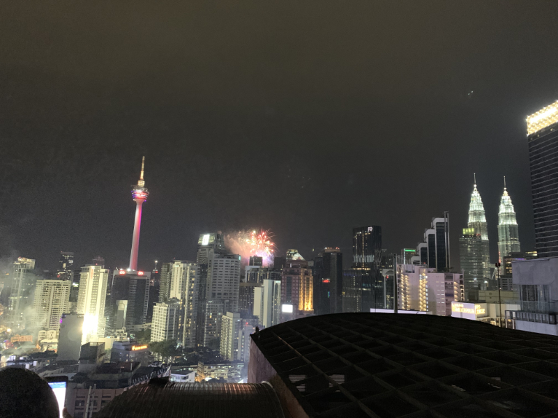 カウントダウン花火 f:カウントダウン花火