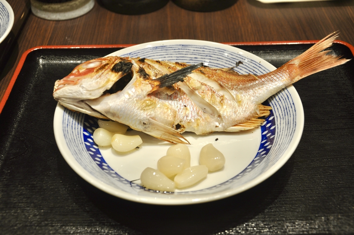 豊洲の 米花 で連小鯛塩焼き 鱈のお吸物 蓮根と人参のきんぴら 茄子と万願寺唐辛子炒め 美味しいもの食って写真撮って あとで振り返ってのブログ 豊洲の 米花 で連小鯛塩焼き 鱈のお吸物 蓮根と人参のきんぴら 茄子と万願寺唐辛子炒め 美味しいもの食って写真撮って あとで振り返ってのブログ