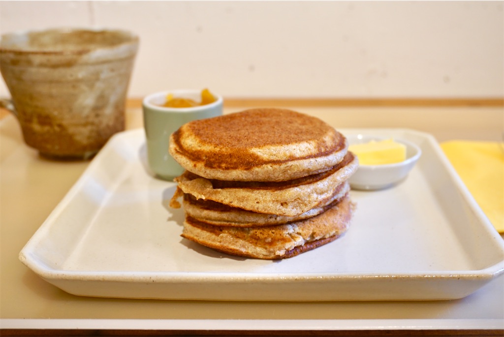 幡ヶ谷の Sunday Bake Shop でパンケーキ 本日のコーヒー 美味しいもの食って写真撮って あとで振り返ってのブログ
