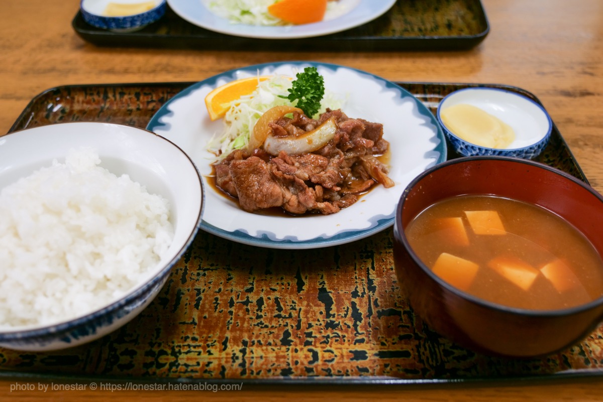 平和食堂　焼肉定食