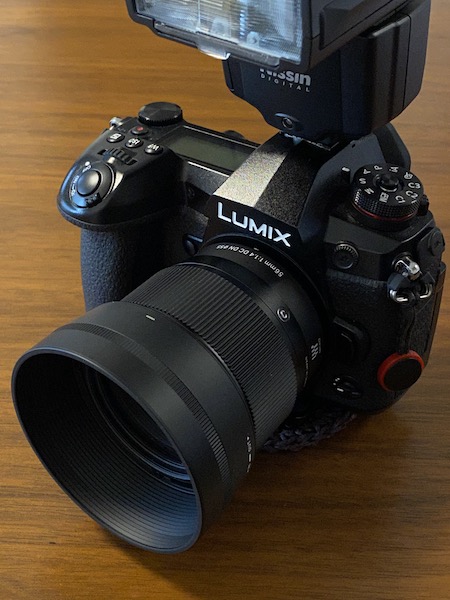 LUMIX G9 PRO 56mm F1.4 DC DN