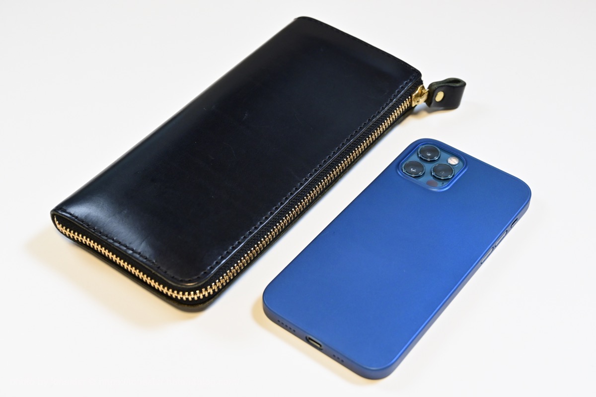 財布とスマホ