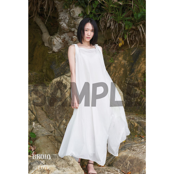 野口衣織 ファースト写真集「君にしか教えない」セブンネット
