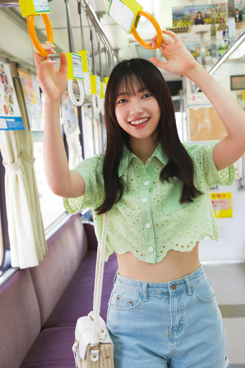 大園玲　直筆　青衣装　ヨリ 渋谷TSUTAYA、日向坂46『One choice』＆大園玲写真集発売記念展示レポ