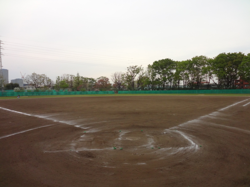 玉川野毛町公園　 世田谷草野球ロスヒターノス