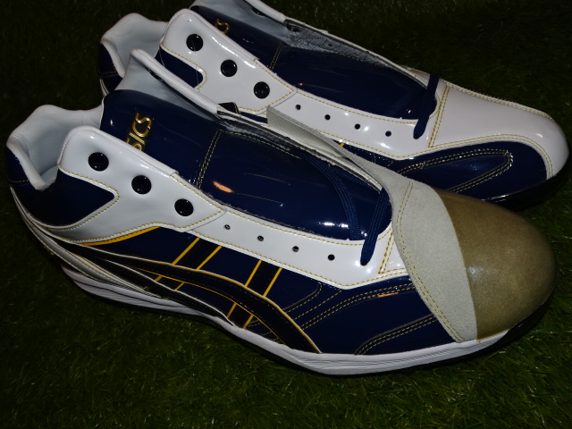 アシックス 投手用 オーダースパイク