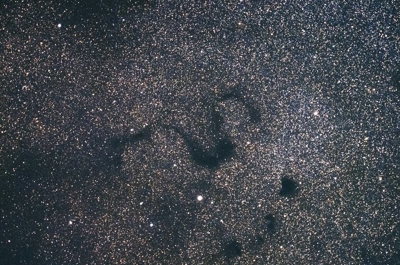 星空ページ S字暗黒星雲（へびつかい座） - 鹿児島の星空3