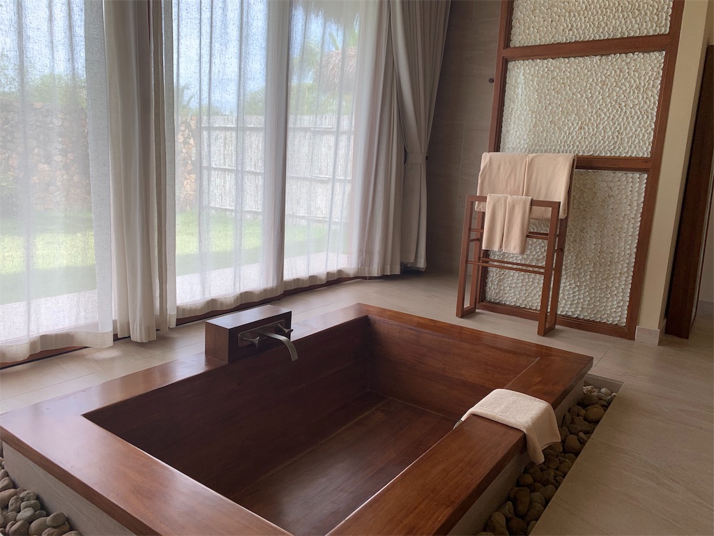 f:id:lotus_times:20191006114744j:plain alt="bath"