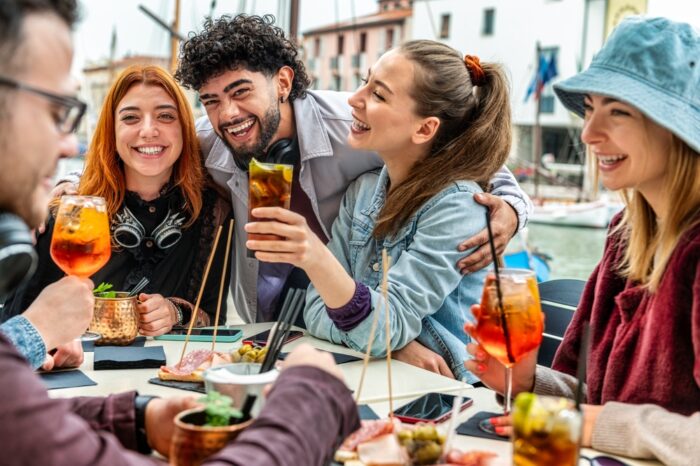 付き合う前に体の関係になる男の気持ちとは？本命彼女になるための脈ありサイン！