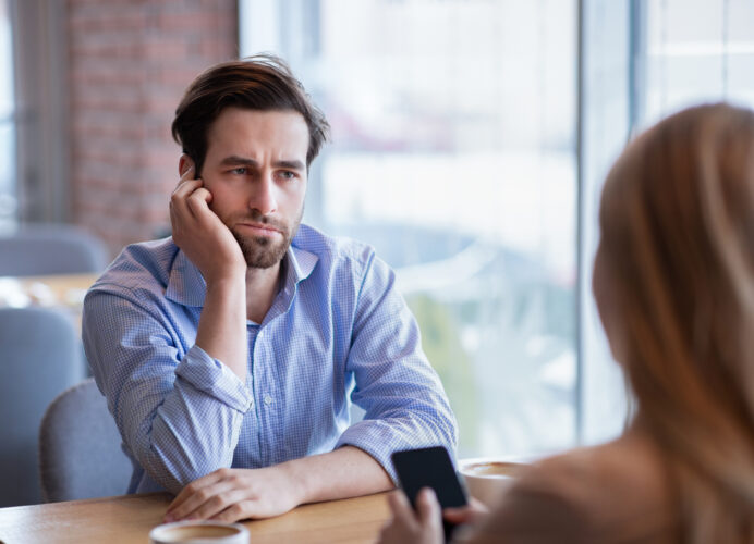 別れて正解なのに忘れられない理由10選!別れて悲しいなら復縁すべきって本当?