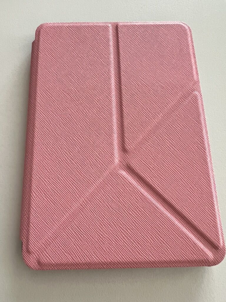 Kindle 6インチと、Kindle Paperwhite 10世代を比較♪ どっちがいい