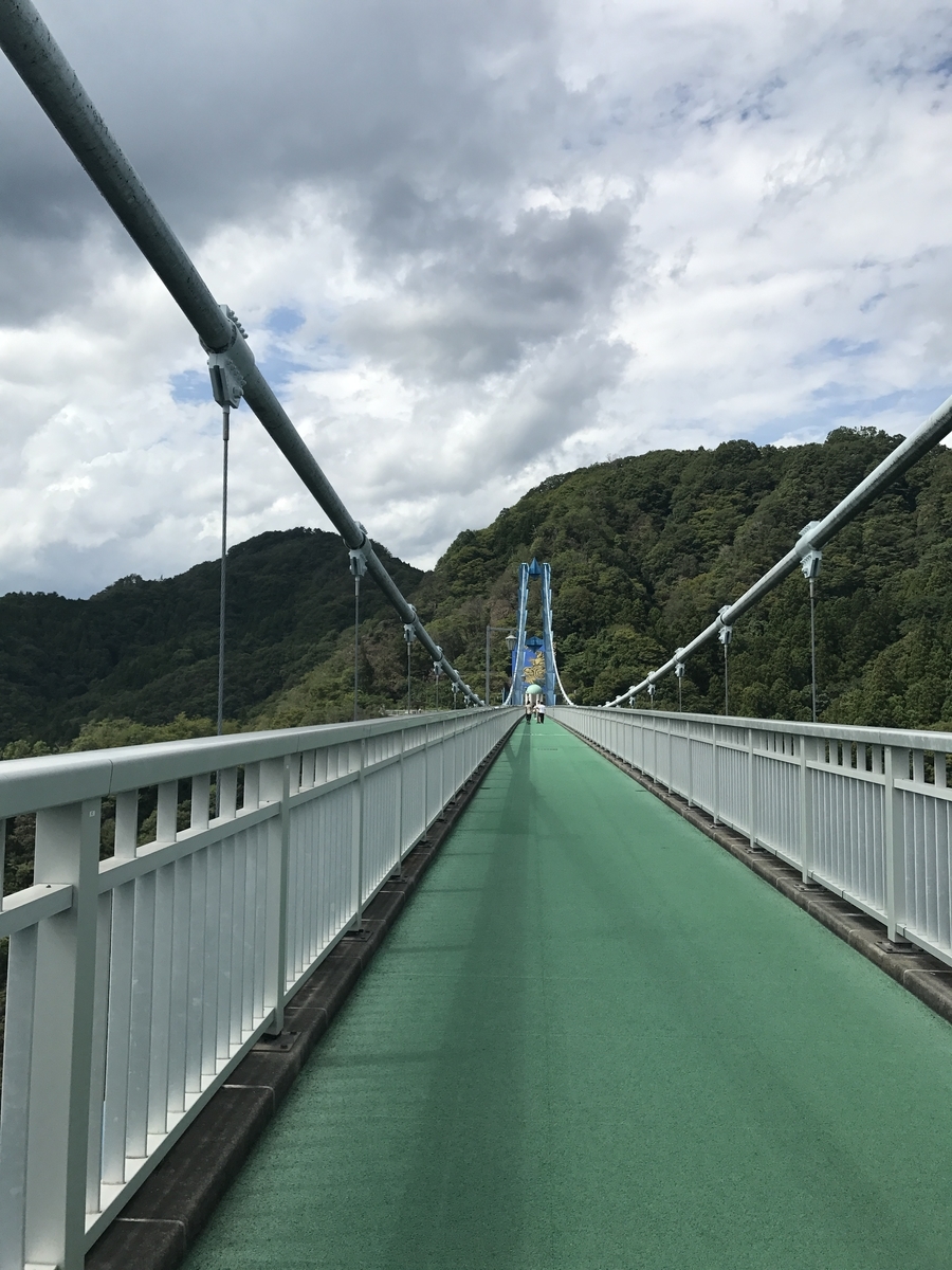 f:id:loverockbeer:20191207140445j:plain