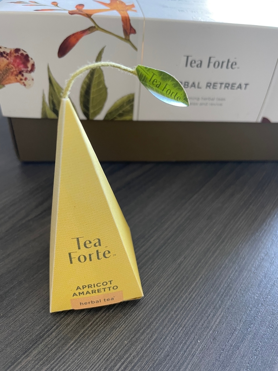 【ノンカフェイン】Tea Forte「Apricot Amaretto」読書の秋に眩しい香り【フレーバー付きルイボスティー】主観レビュー