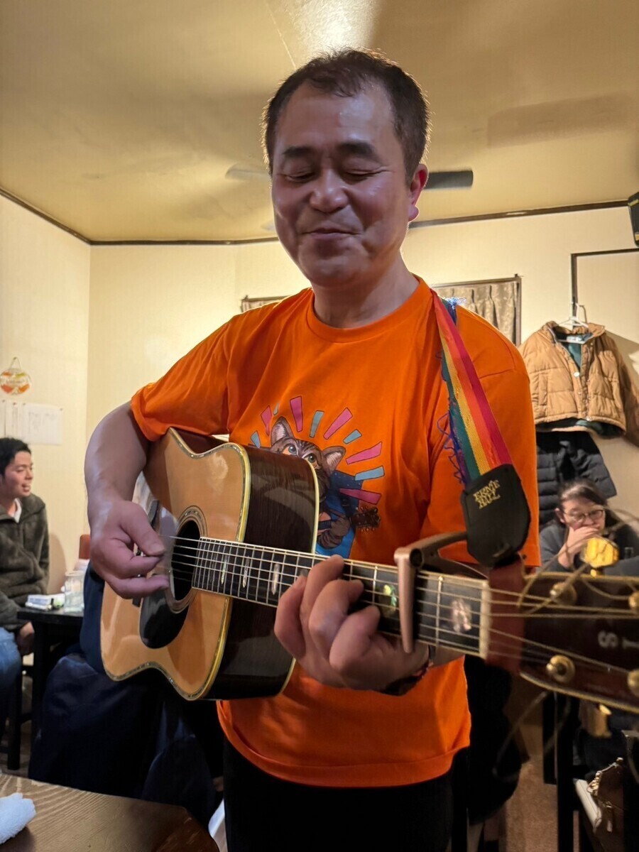 石野真子おまんこ画像 MUSIC〜「てるてるソング」11月の「流し」in 呑吉（十日市場） - 「てるてるソング」 小野塚テルの一日一冊一感動『感動の仕入れ！』日記