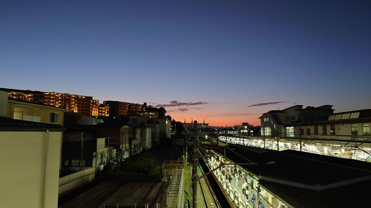 石野真子おまんこ画像 MUSIC〜「てるてるソング」11月の「流し」in 呑吉(十日市場) - 「てるてるソング」 小野塚テルの一日一冊一感動『感動の仕入れ!』日記