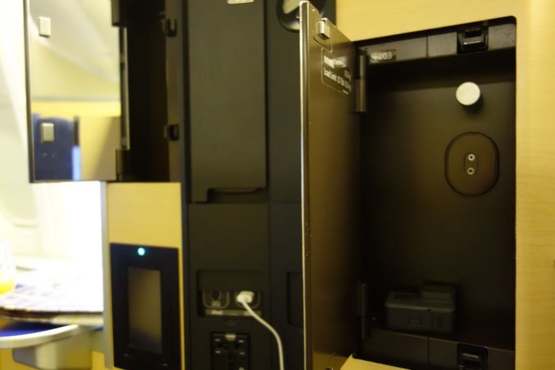 f:id:lucamileagelife:20181122025152j:plain