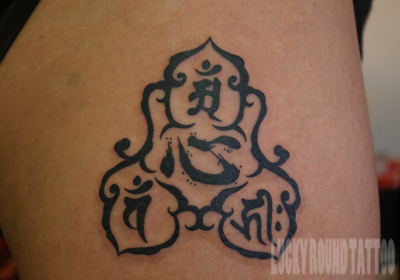 f:id:luckyroundtattoo:20140124123528j:image