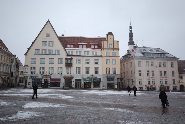 エストニア】世界遺産”タリンの旧市街”を雪の中散歩してみた。【前半