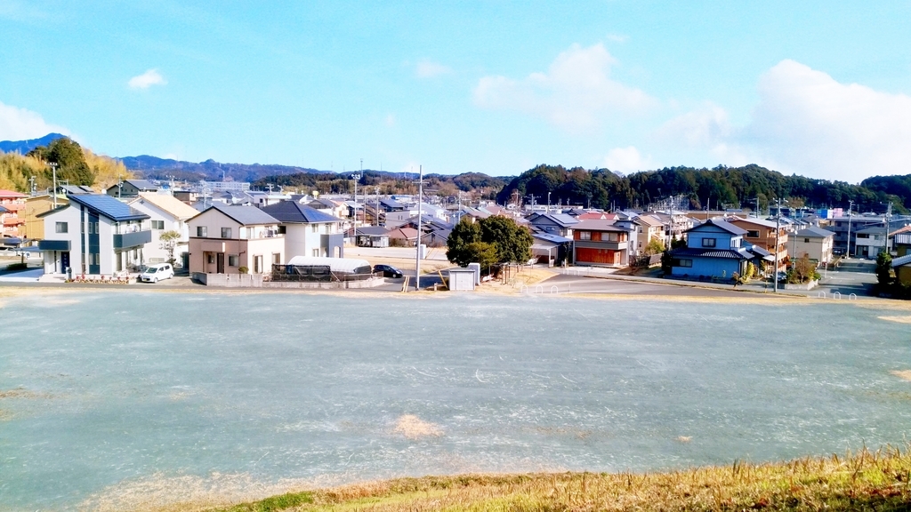 和光山公園街並み" 和光山公園街並み