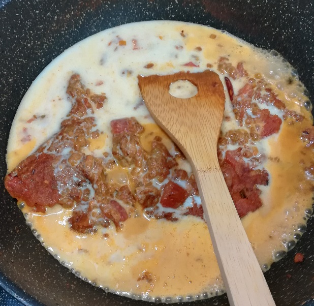 カレーを作る際に 飲むヨーグルト を使ったらどうなるか トクする 栄太郎のブログ カレーを作る際に 飲むヨーグルト を使ったらどうなるか トクする 栄太郎のブログ