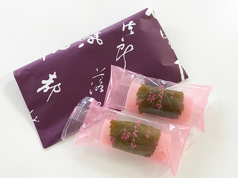 和菓子 さくら餅には 道明寺 と 長命寺 の2種類あるけど金沢は両方味わえるよ てふてふさんぽ 和菓子 さくら餅には 道明寺 と 長命寺 の2種類あるけど金沢は両方味わえるよ てふてふさんぽ