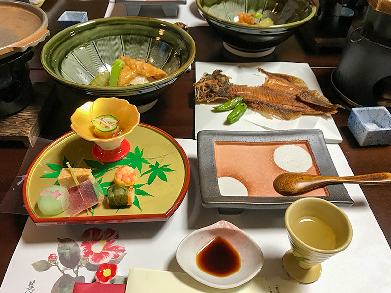 加賀 山中温泉最奥にある湯畑の宿 花つばき はいろんな温泉が楽しめます てふてふさんぽ 加賀 山中温泉最奥にある湯畑の宿 花つばき はいろんな温泉が楽しめます てふてふさんぽ