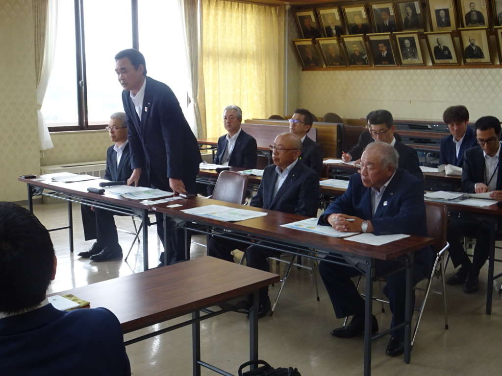 f:id:m-sizue:20180605093600j:plain f:id:m-sizue:20180605093600j:plain